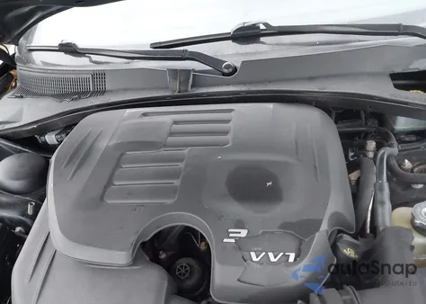 2018 Chrysler 300 300S Awd from USA, damaged, VIN 2C3CCAGG8JH149464